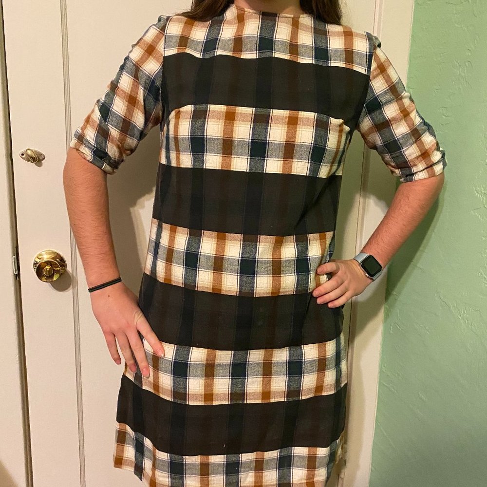 Multicolored Plaid Pipet Dress.